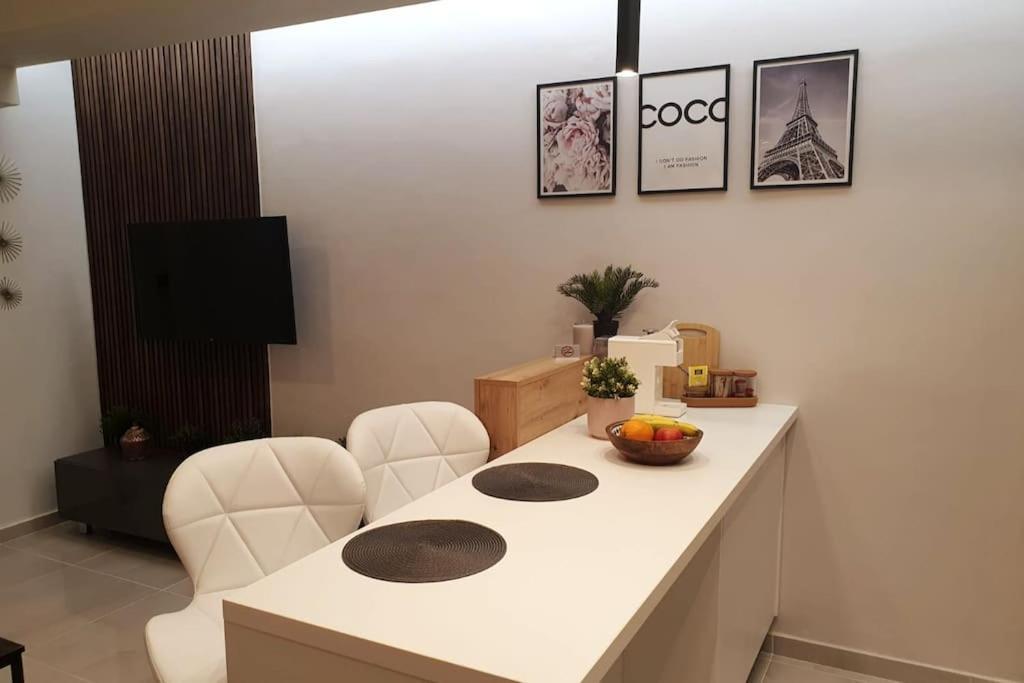Pleasantstay City Appartement Thessalonique Extérieur photo