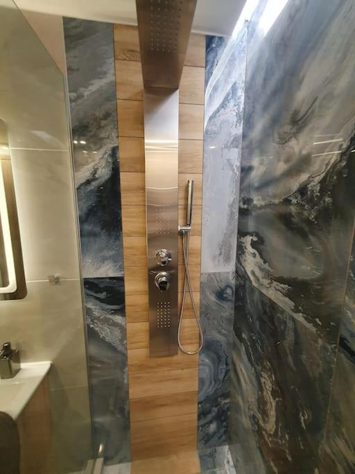 Pleasantstay City Appartement Thessalonique Extérieur photo
